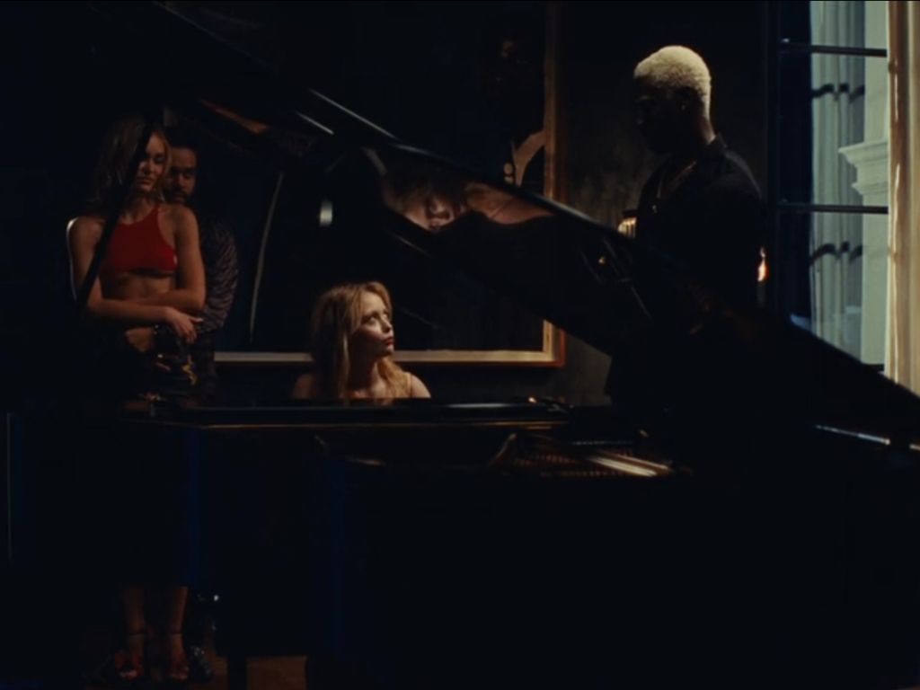 Chloe plays piano and duets with Izaak